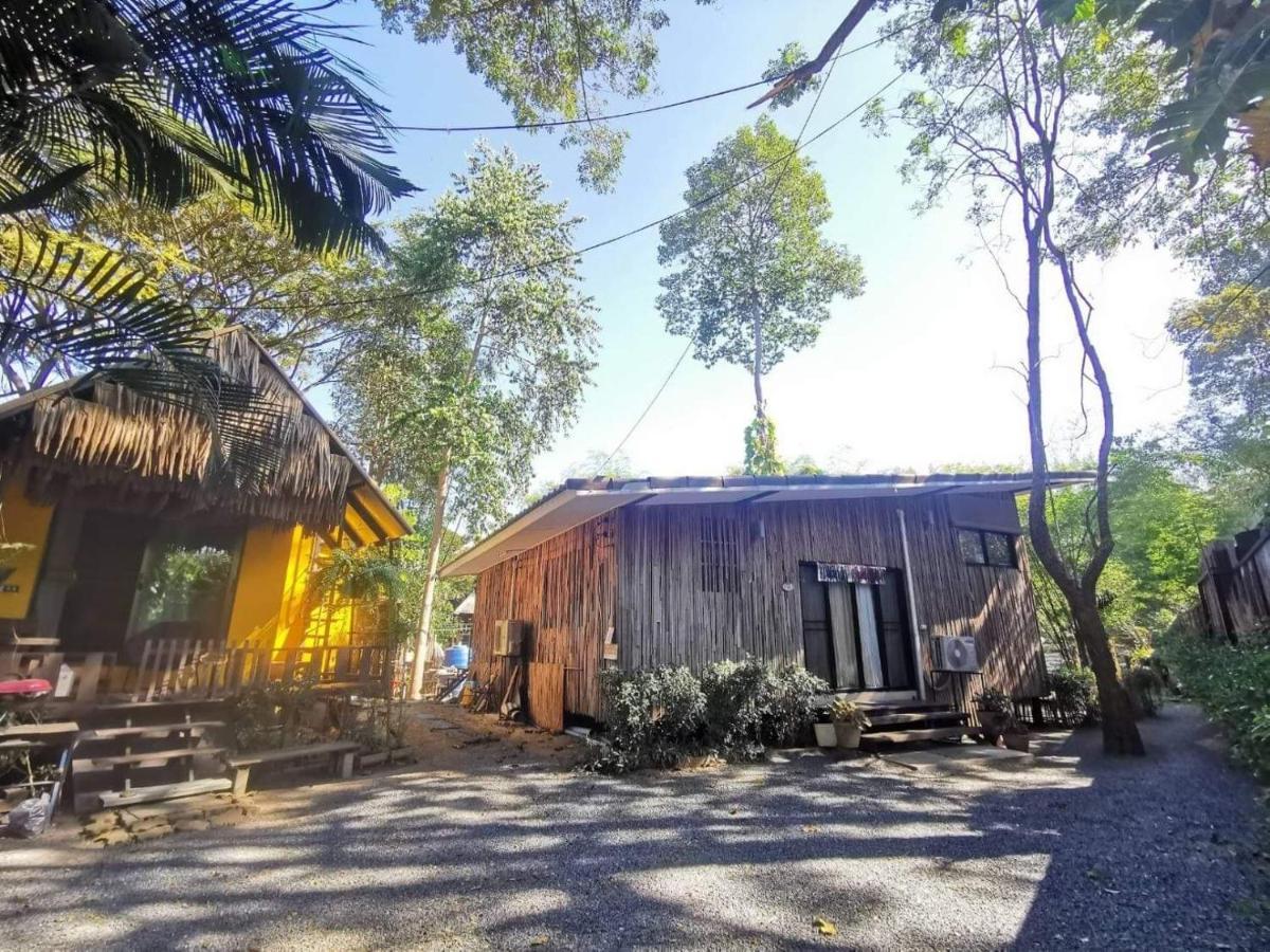 Villa Brookhouse At Khaoyai Ban Khanong Phra Klang Esterno foto
